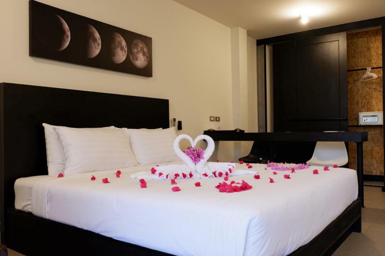 Beam House 호텔 Patong 외부 사진