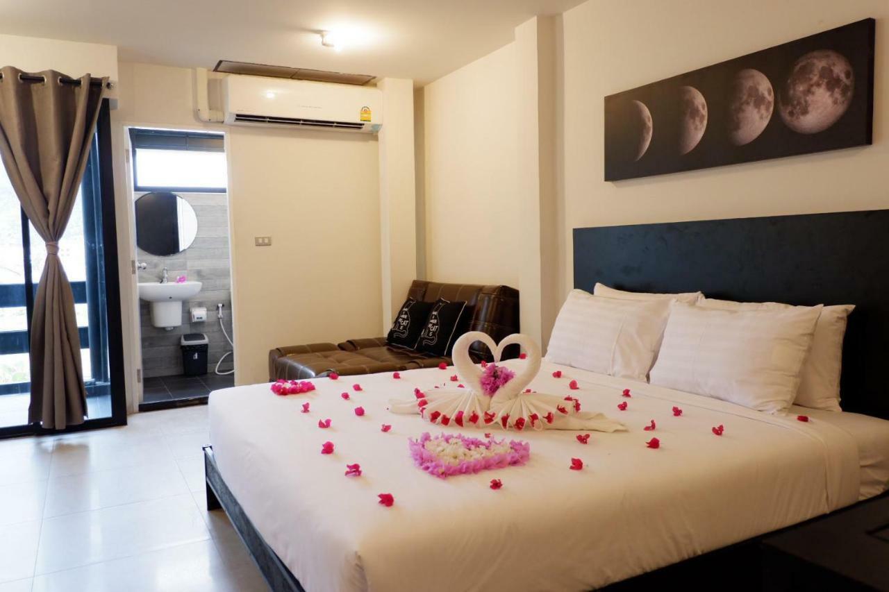 Beam House 호텔 Patong 외부 사진