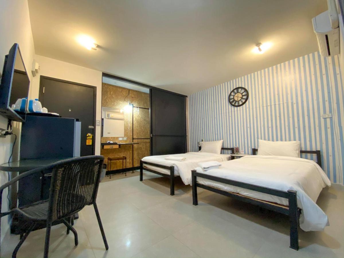 Beam House 호텔 Patong 외부 사진
