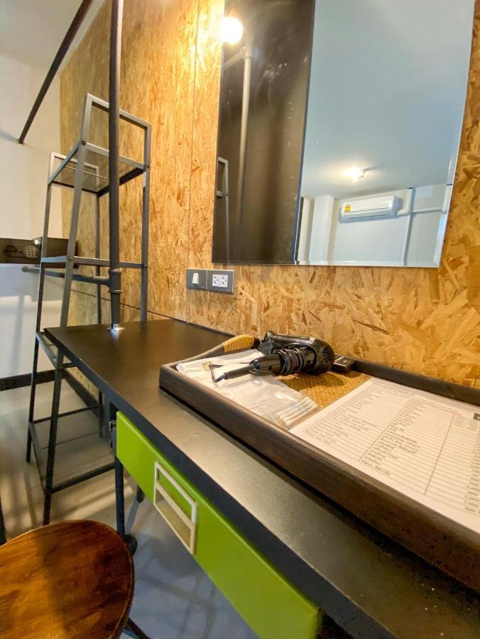 Beam House 호텔 Patong 외부 사진